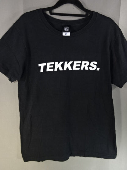 ザック・セイバーJr.「TEKKERS」Tシャツ②(ブラック×ホワイト)