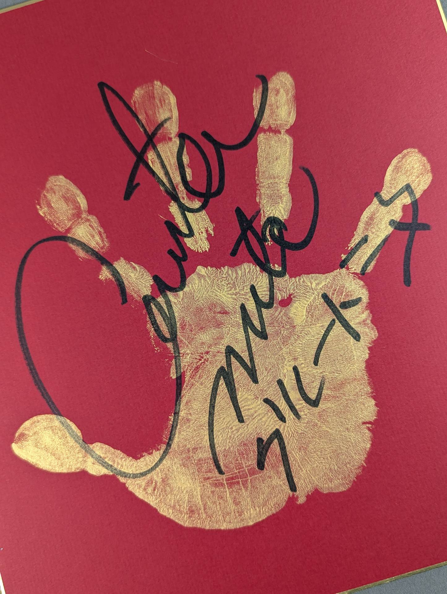 グレート・ニタ(手形入り)