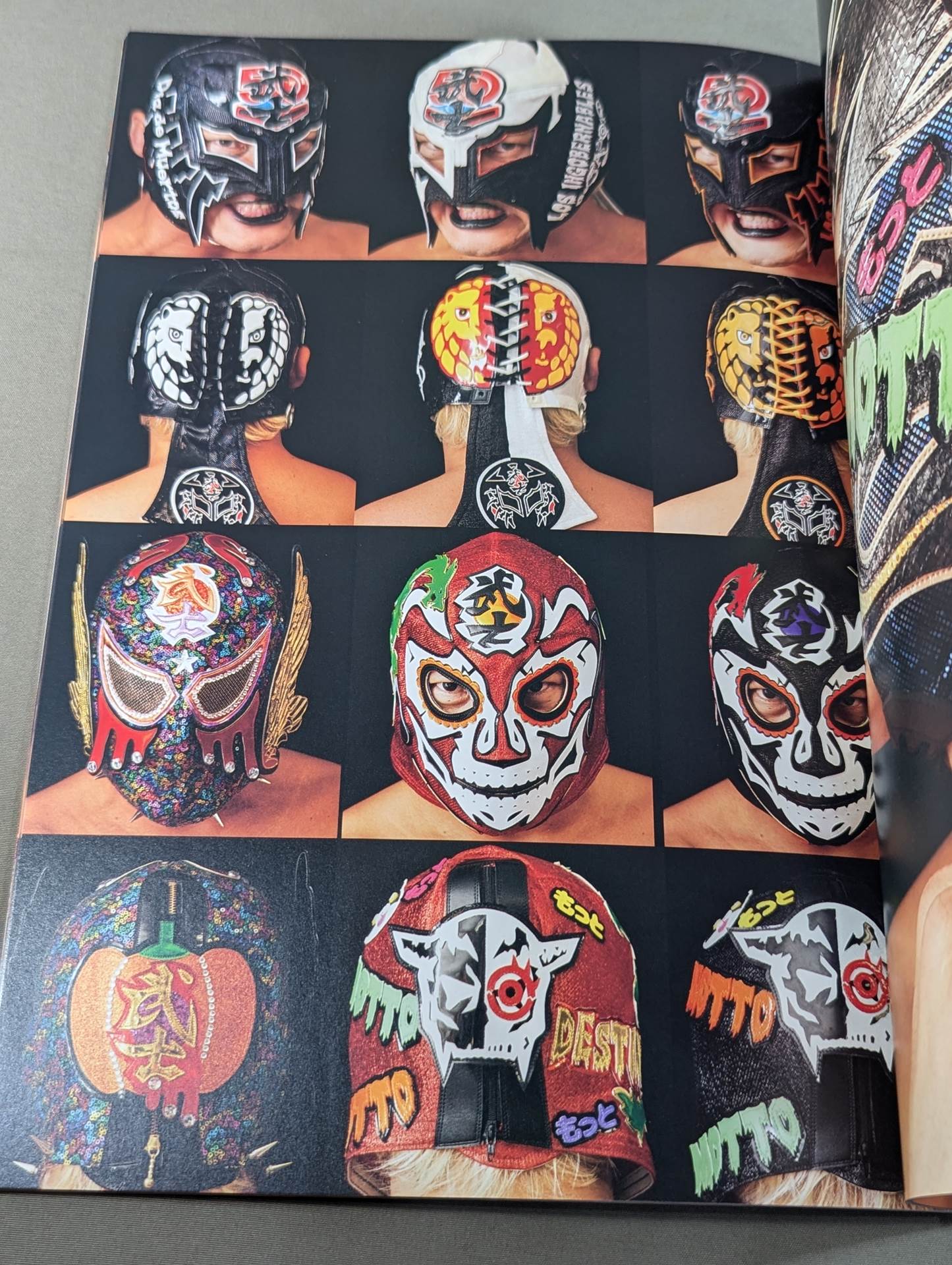 マスク　bright 直筆サイン入 BUSHI 直筆サイン入り】FOTOLIBRE de Mascara Numero.79 – 闘道館