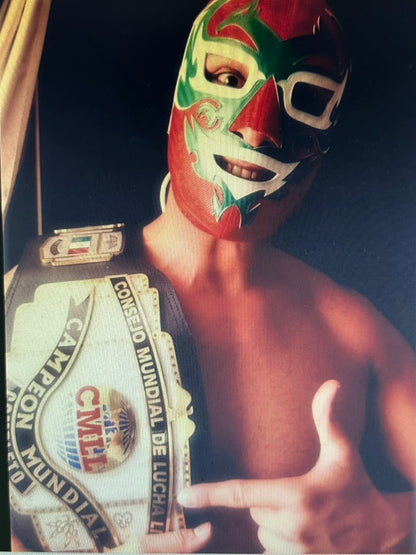 ★ worn by him !! ★ CMLL World Heavyweight Championship Belt