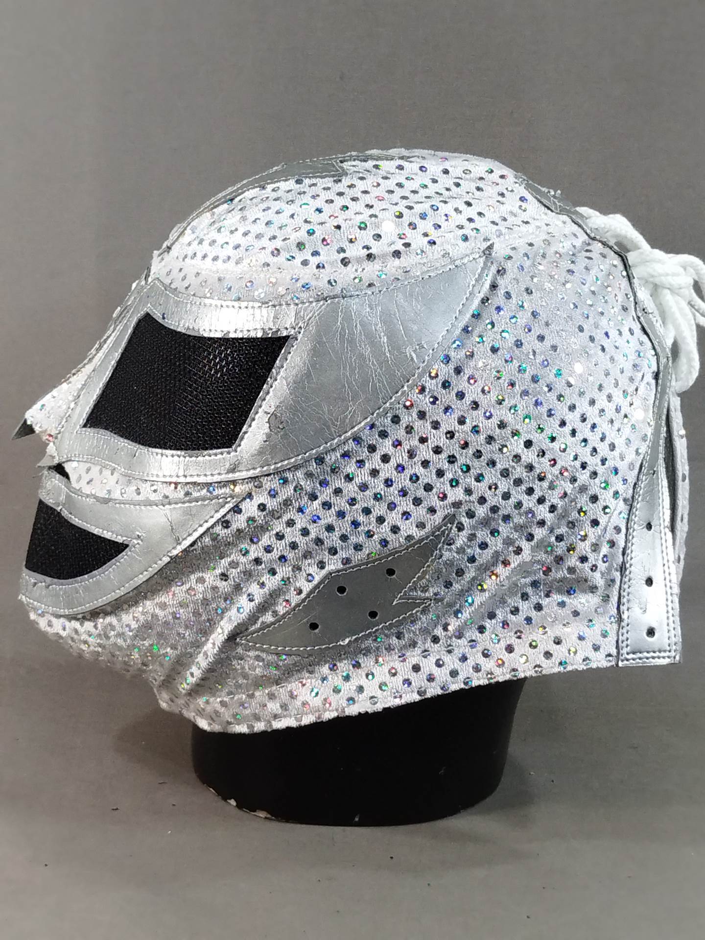 スーパー・ストロング・マシン – 闘道館