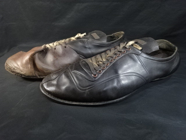 Shohei ★ Baba worn by him Gloves and spikes ★ used when he was enrolled in the Yomiuri Giants