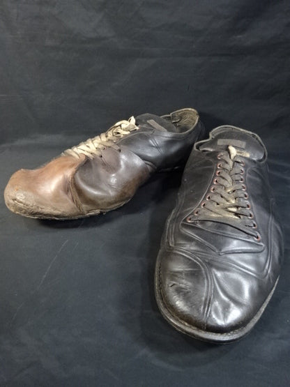 Shohei ★ Baba worn by him Gloves and spikes ★ used when he was enrolled in the Yomiuri Giants