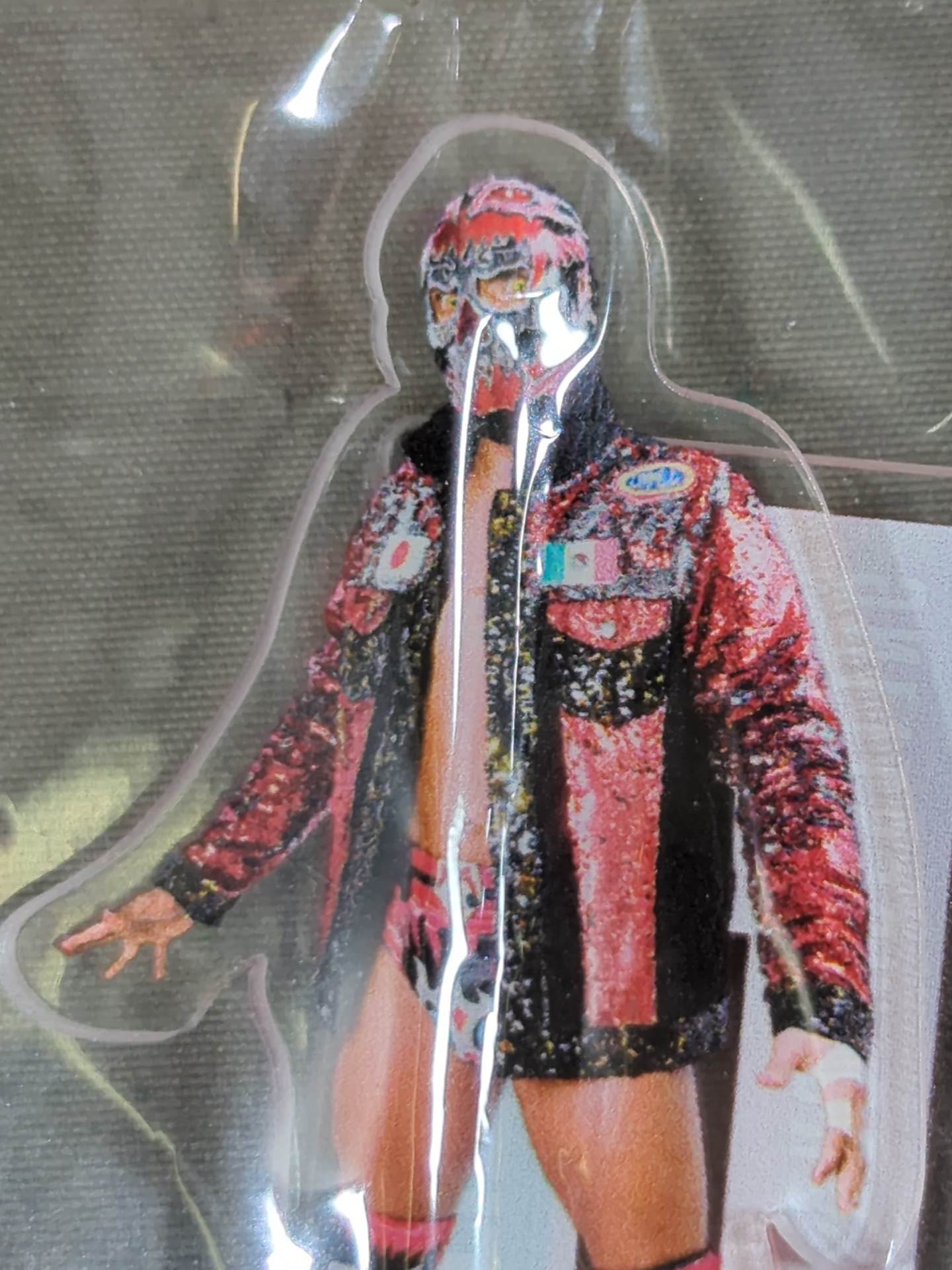 ★シンニチプレミアムくじ★ ティタン アクリルスタンド