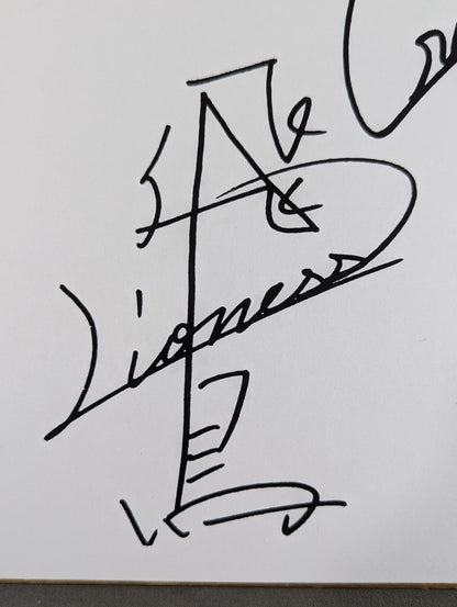 Crush Gals Autograph is printed (photo Affix)