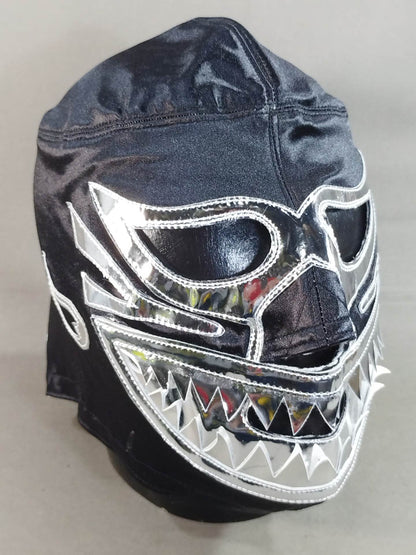 Mil Mascaras 