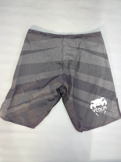 VENUM Fight Shorts (5) (dot)