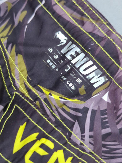 VENUM Fight Shorts (10) (Black× Yellow)