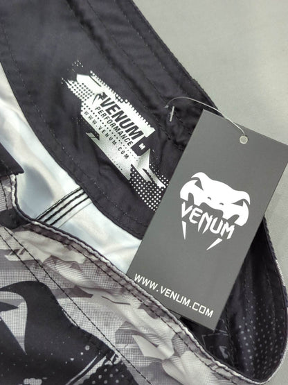 VENUM Fight Shorts (13) (Camouflage)