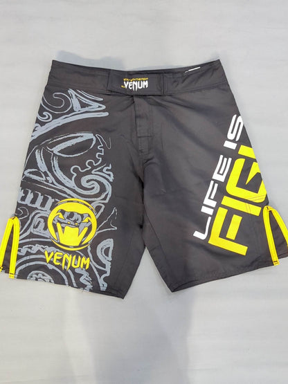 VENUM Fight Shorts (14) (Black× Yellow)