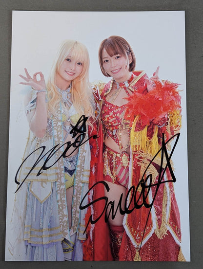 Sareee (SARRAY) &NATSUPOI 2 hand signed autographs  Pro-Photo 