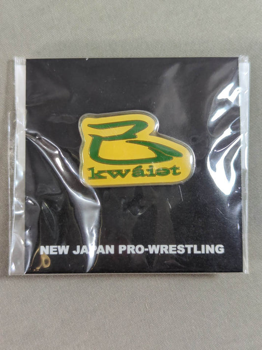 飯塚高史「kwaiet」ピンバッジ