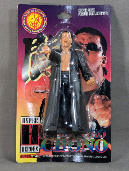 Masahiro Chono  (black gown + sunglasses)