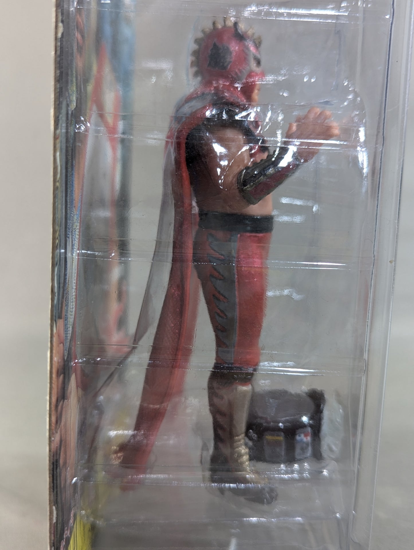 ウルティモ・ドラゴン(赤＆金・UWAベルト)