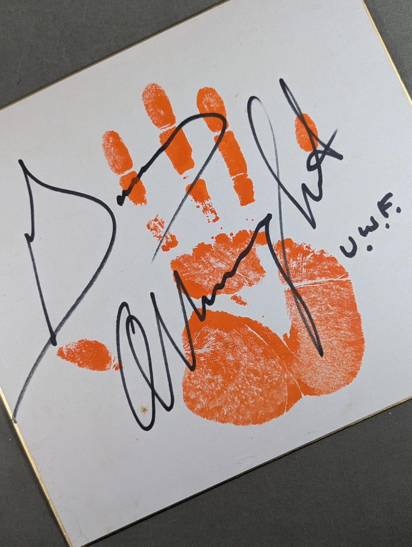 Gary Albright (ｗｉｔｈ handprint )