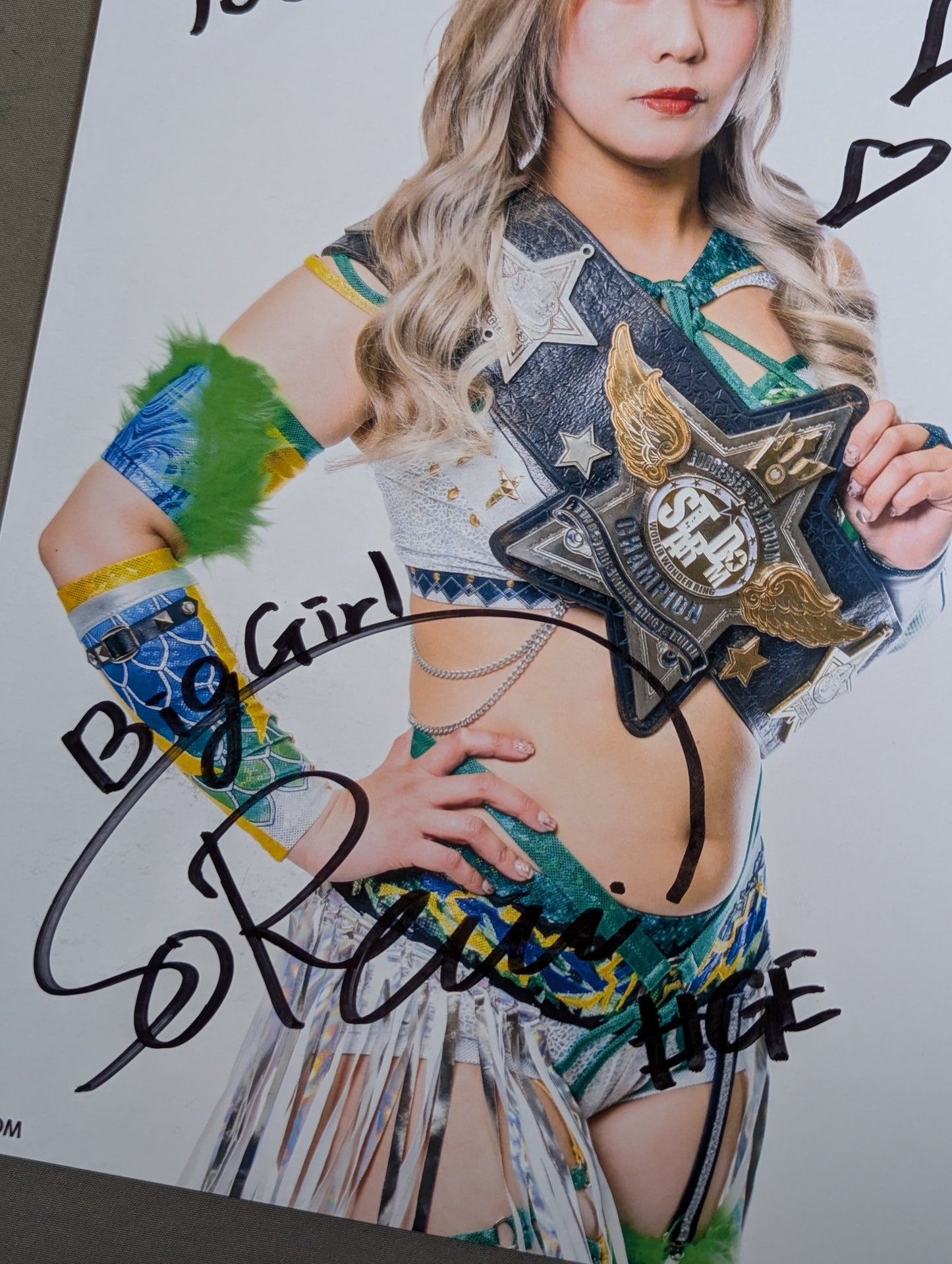 壮麗亜美 直筆サイン入り スターダムポートレート(D-3)