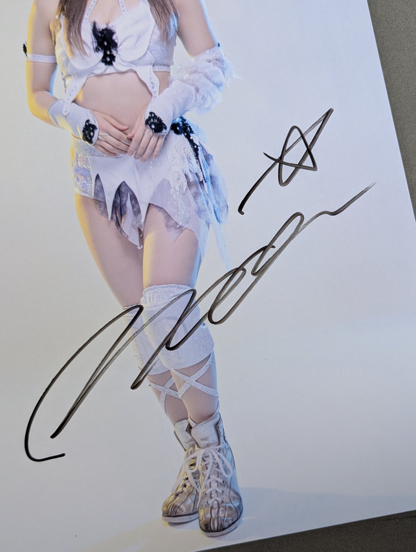 ★10周年記念★ なつぽい 直筆サイン入り ポートレート