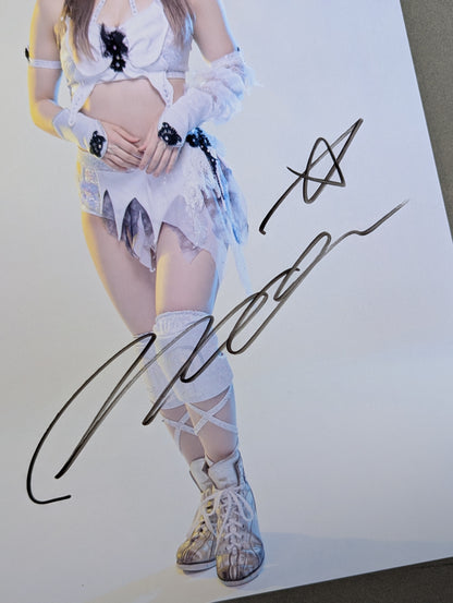 ★10周年記念★ なつぽい 直筆サイン入り ポートレート