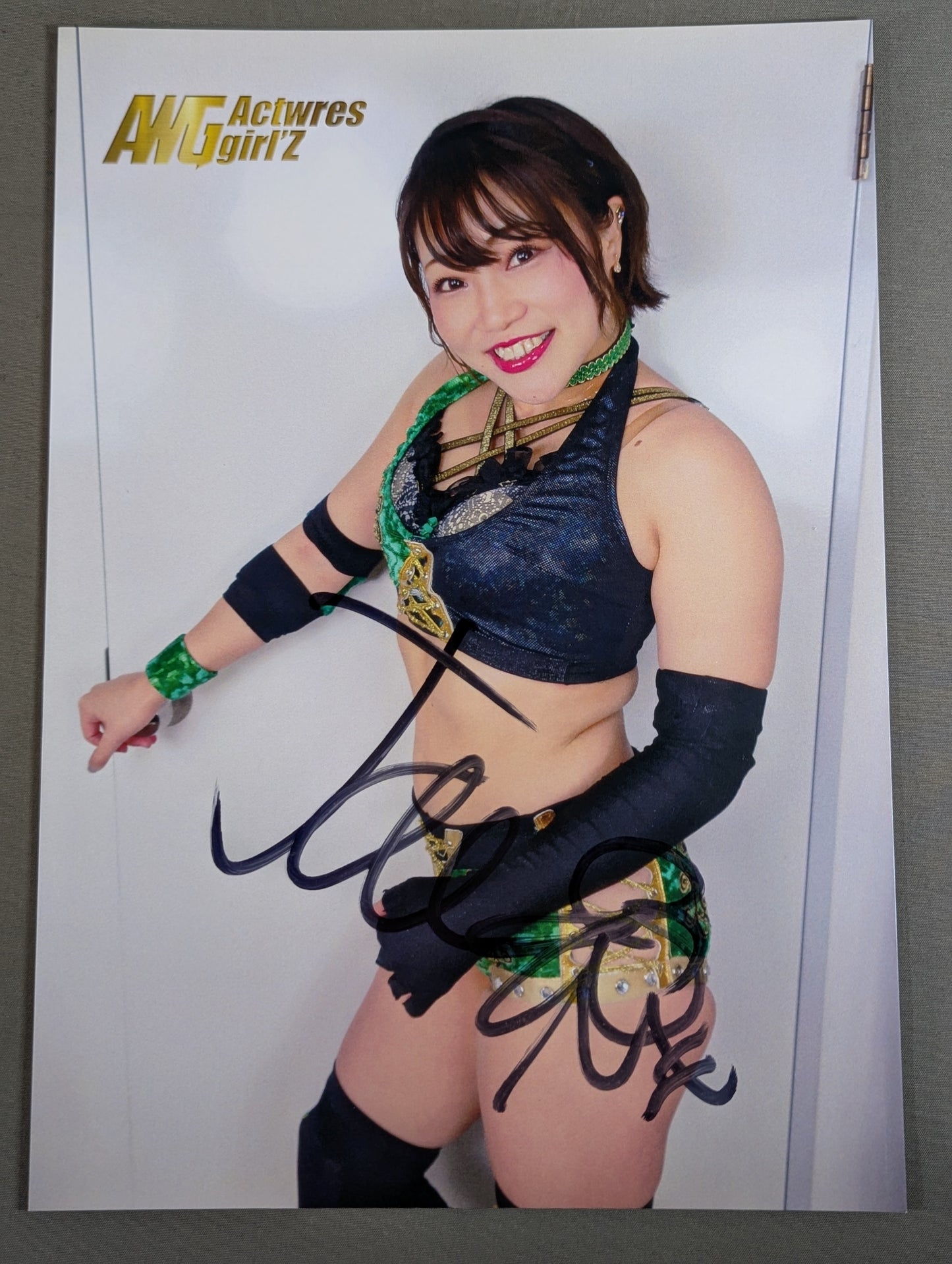 本間多恵 直筆サイン入りポートレート 2枚セット