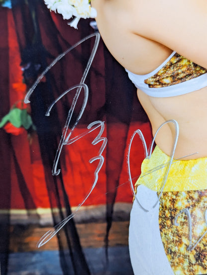 万喜なつみ(なつぽい) 直筆サイン入り ポートレート(C-6)