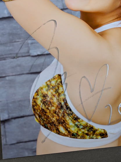 万喜なつみ(なつぽい) 直筆サイン入り ポートレート(C-6)