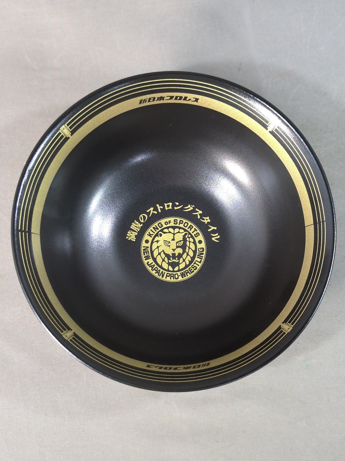 ★マルタイ×新日本プロレス★ オリジナルラーメンどんぶり＆レンゲセット