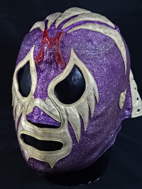 Mil Mascaras 