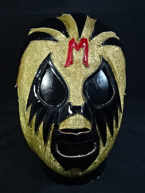 Mil Mascaras 