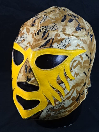Mil Mascaras 