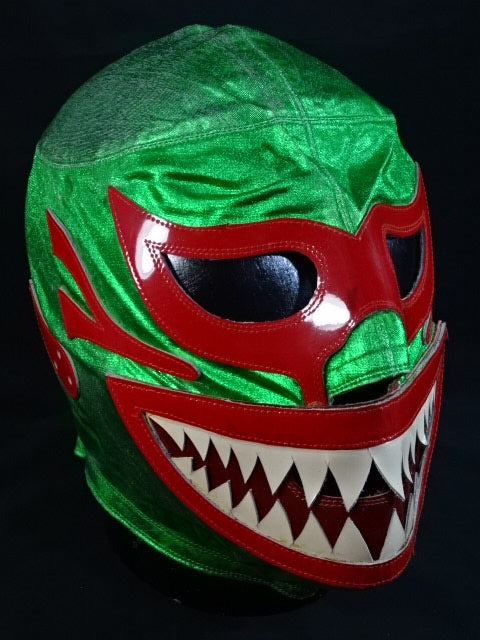 Mil Mascaras 