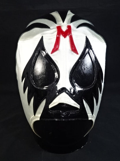 Mil Mascaras 
