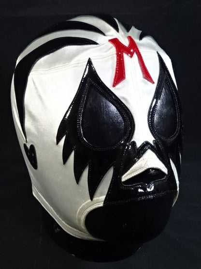 Mil Mascaras 