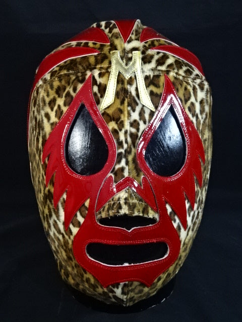 Mil Mascaras 