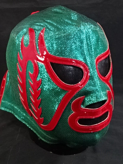 Mil Mascaras 
