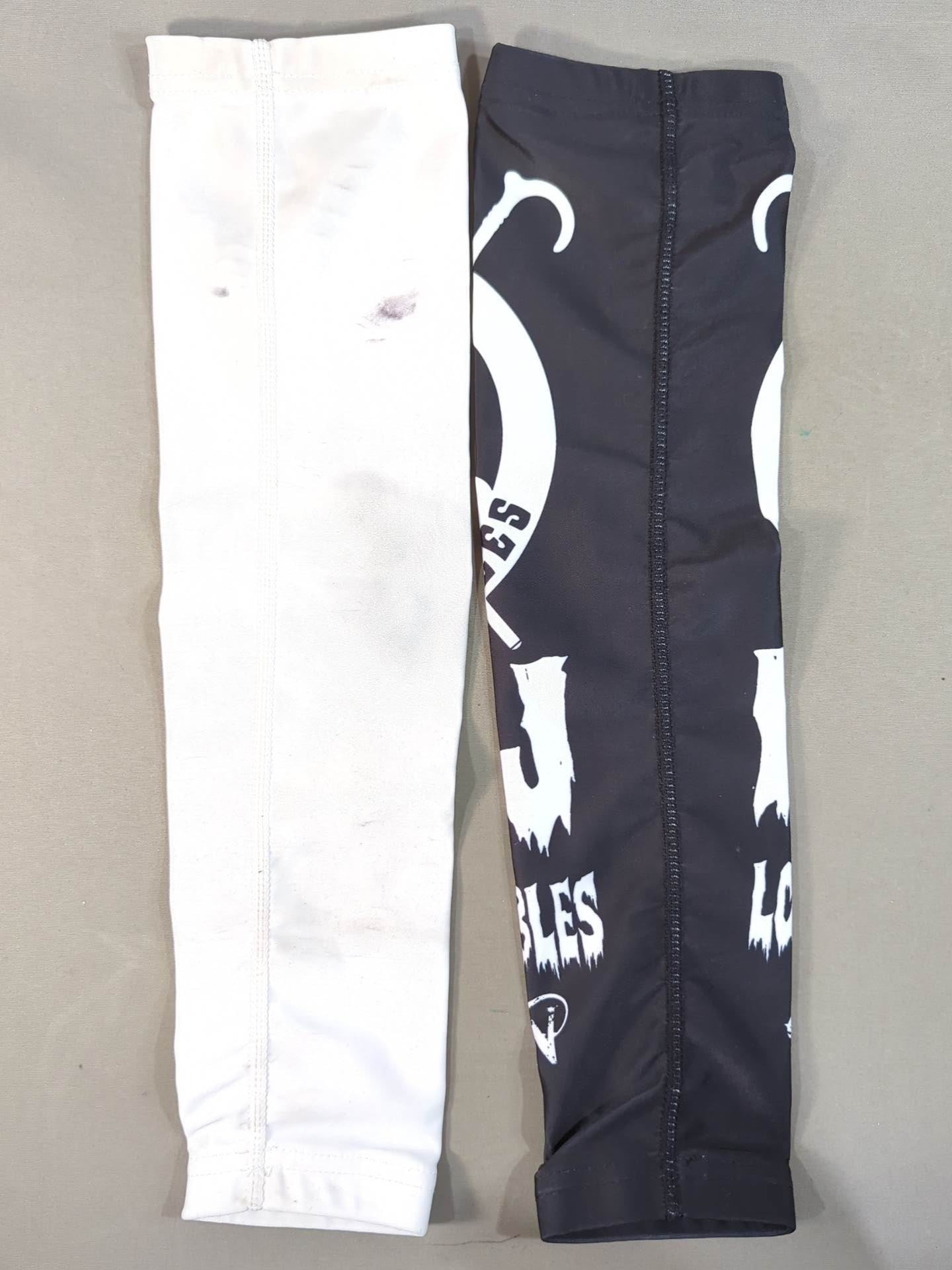 BUSHI アームバンド(2個1セット)(ブラック×ホワイト・ホワイト×ブラック)