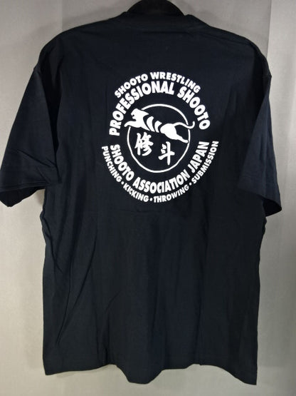 修斗 ロゴ Tシャツ①(ブラック)