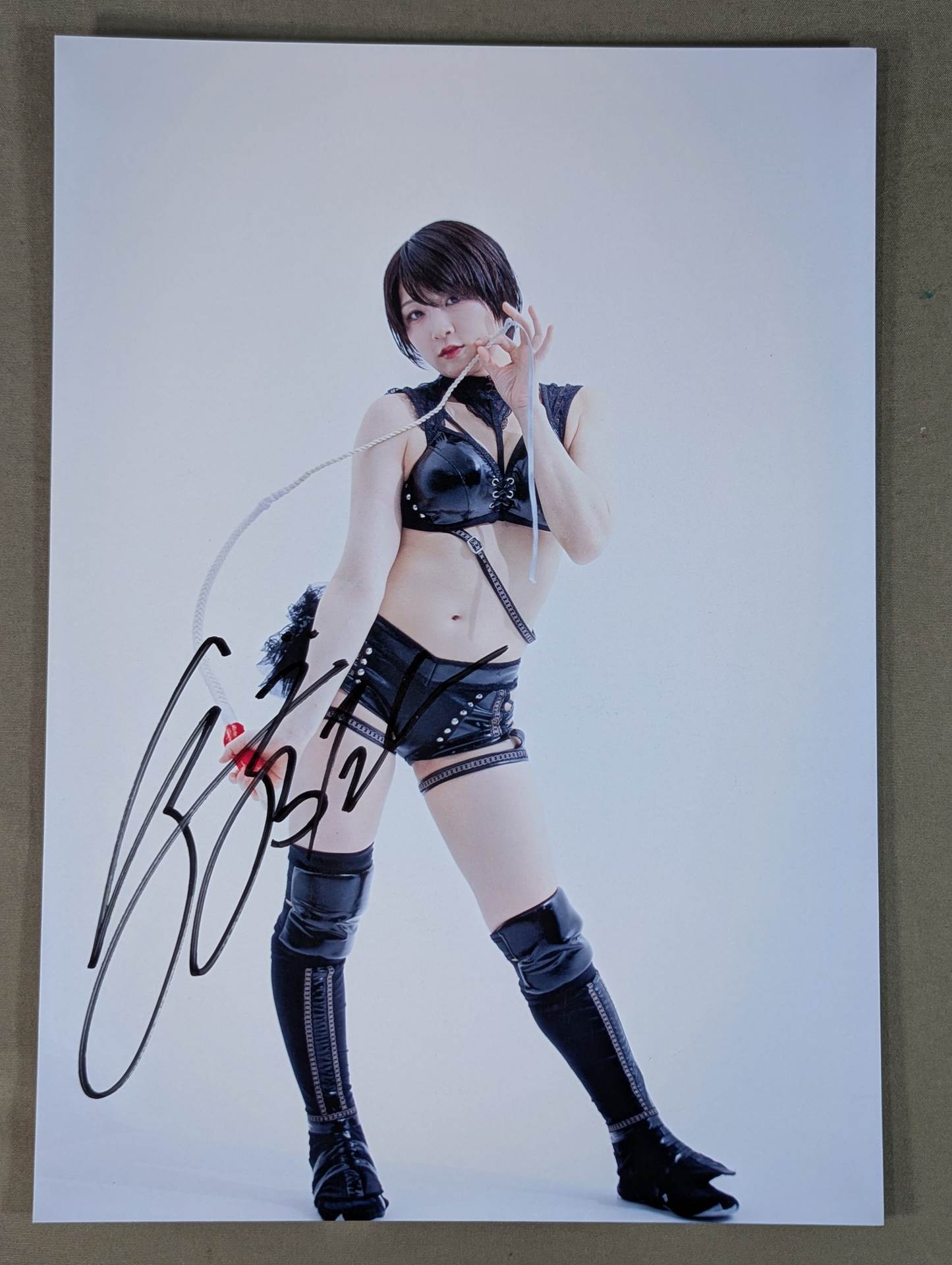 安納サオリ 直筆サイン入り スターダムポートレート(C-6)