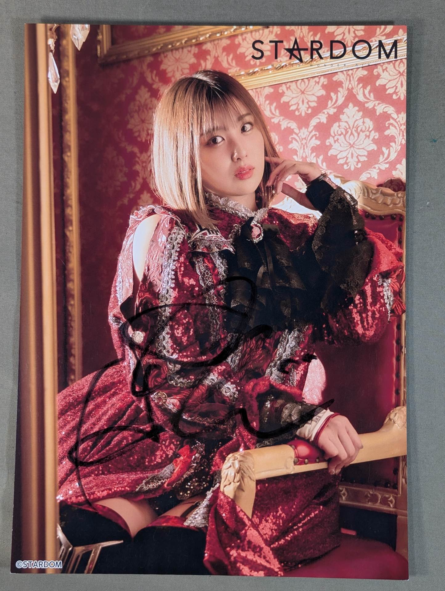 ひめか 直筆サイン入り スターダムポートレート(Q-3)