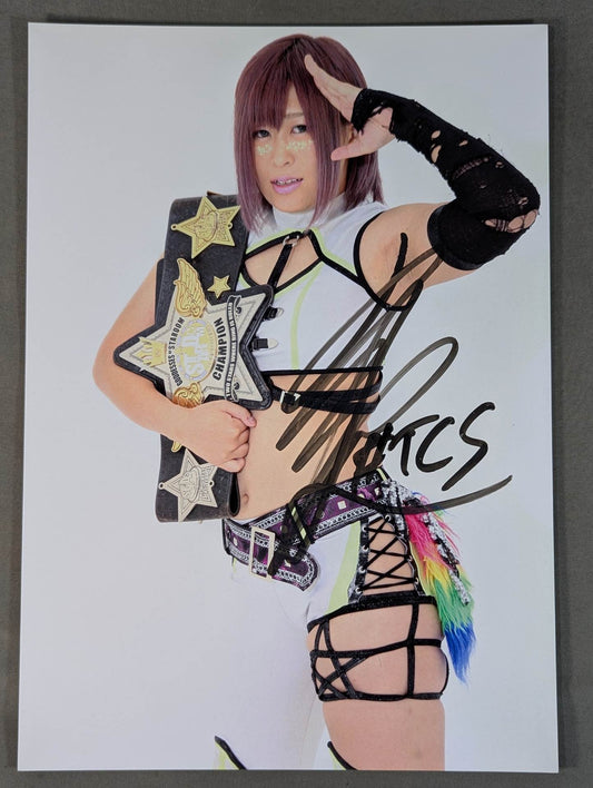 小波 直筆サイン入り スターダム ポートレート(F-6)