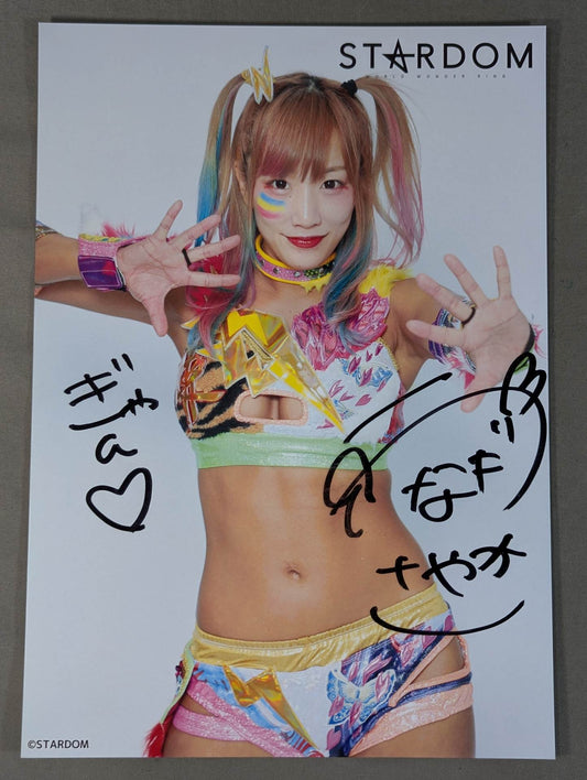 ウナギ・サヤカ 直筆サイン入り スターダムポートレート(O-3)