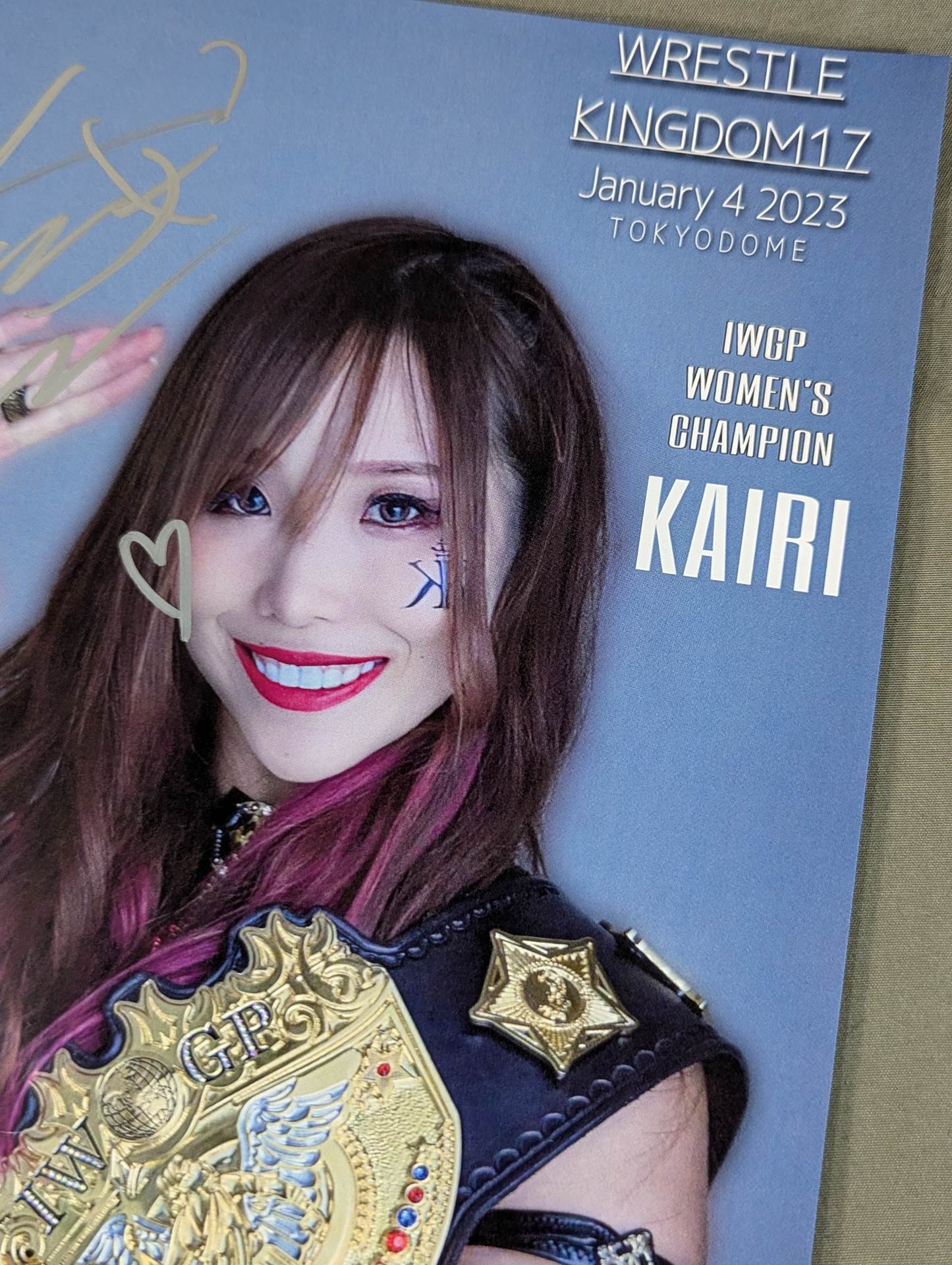 ★IWGP女子王座★ KAIRI 直筆サイン入りポートレート(A-1)