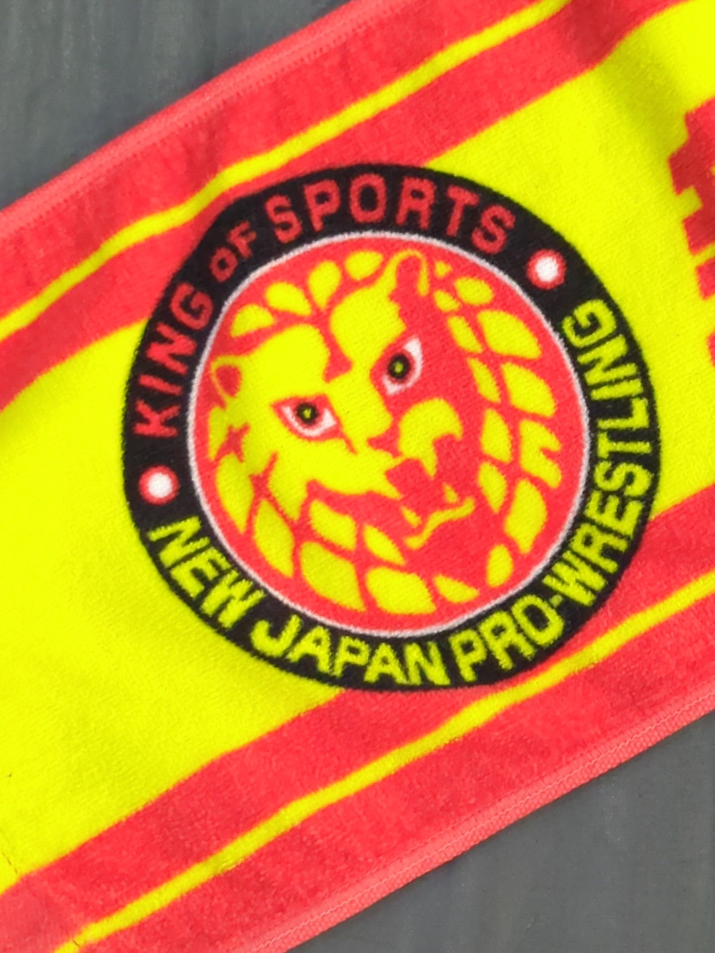 New Japan Pro Wrestling Pro-wrestling  " 2019 "Muffler Towel"
