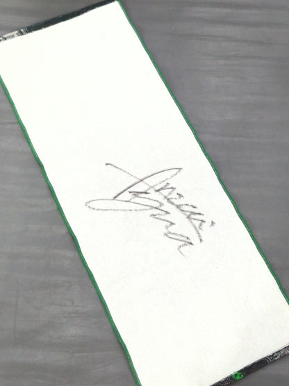 【hand signed autograph】 Yuma Anzai  Cheering towel