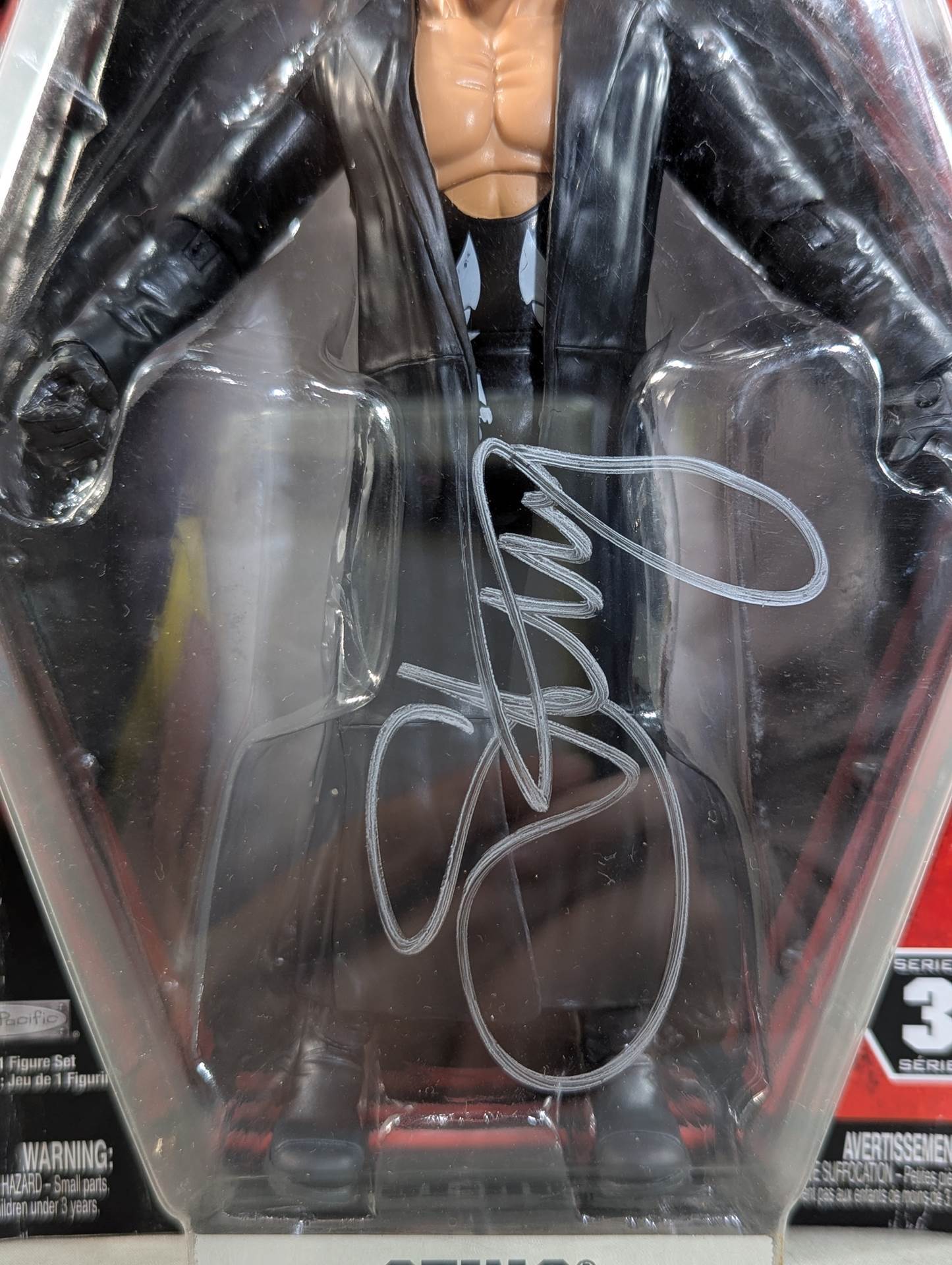 【hand signed autograph】  Sting  (white paint) )