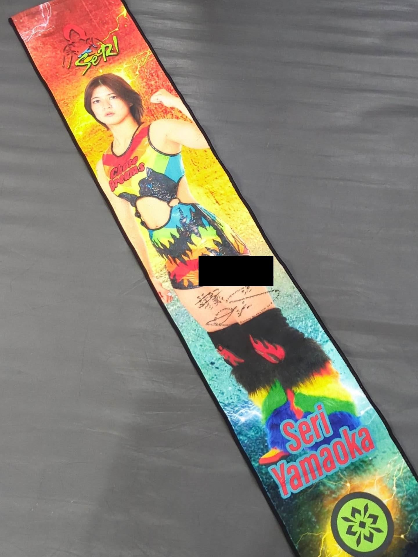 【hand signed autograph】  Seirei Yamaoka Printed Towel