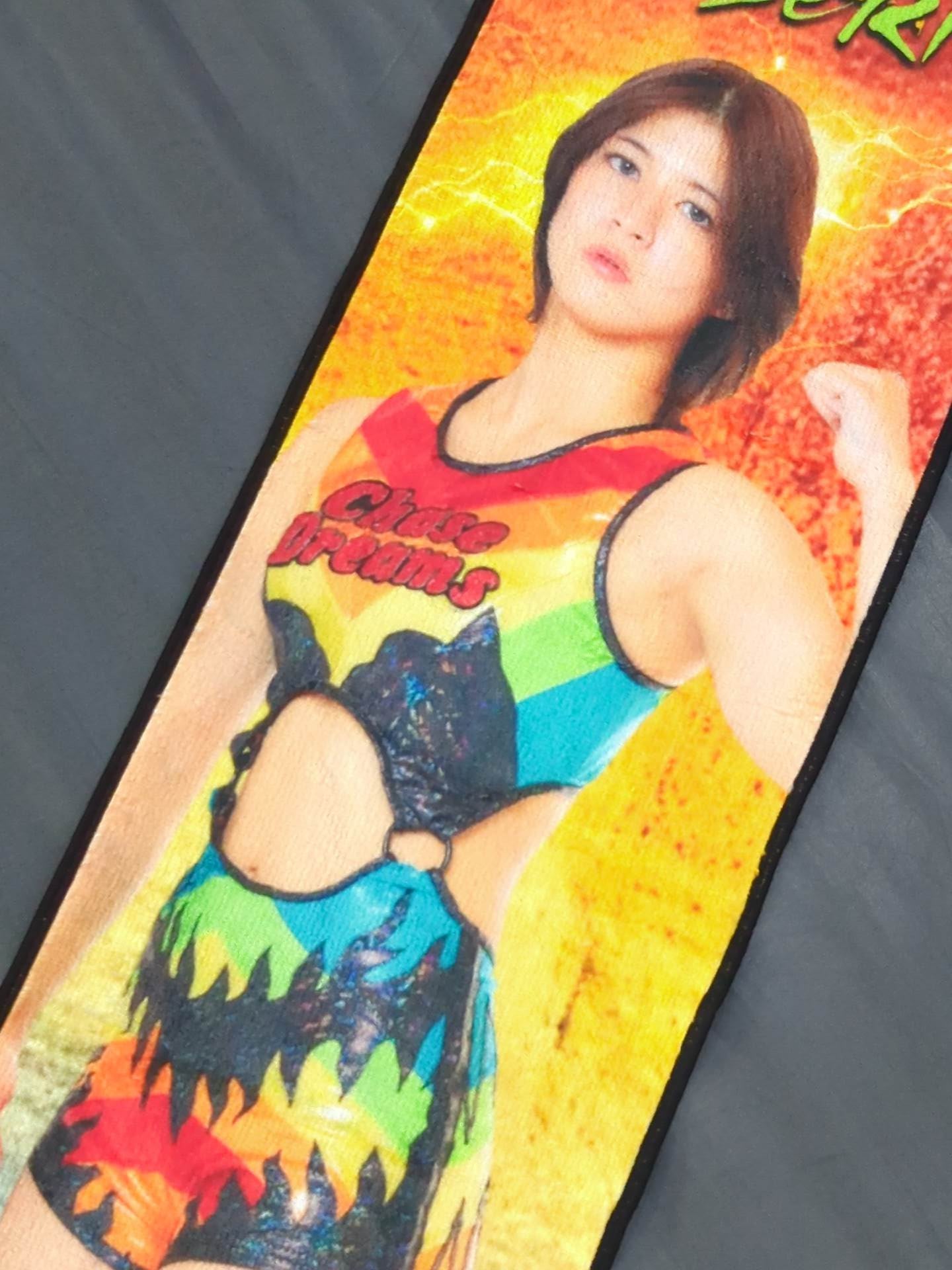 【hand signed autograph】  Seirei Yamaoka Printed Towel