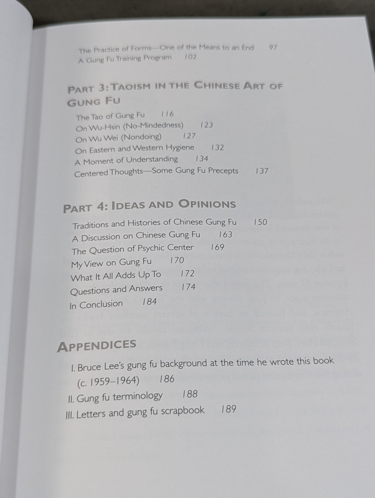 Bruce Lee The Tao of Gung Fu : A Study in the Way of Chinese Martial Art (VOLUME TWO)