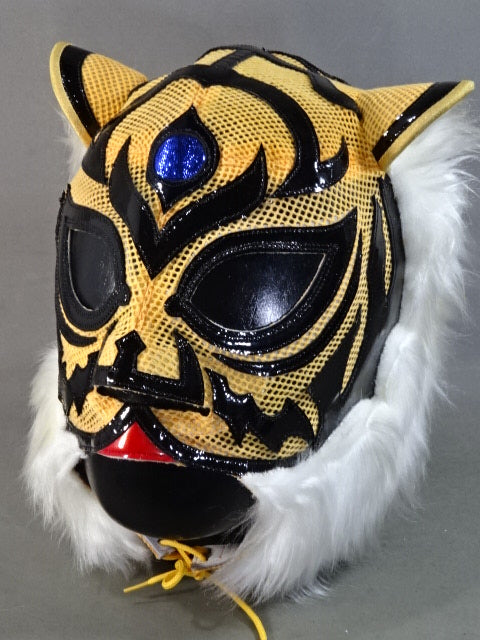 タイガーマスク金色と黒色 2代目タイガーマスク – 闘道館