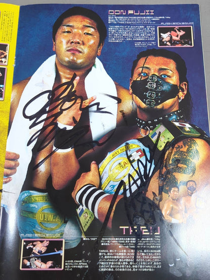 [7 fighters hand signed autograph 】2002 Toryumon JAPAN Official Pamphlet (March ~ April)