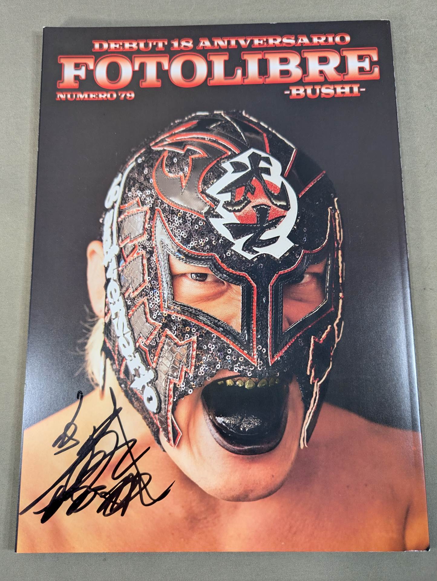 【BUSHI 直筆サイン入り】FOTOLIBRE de Mascara Numero.79